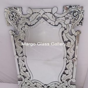 MG 080081 venetian mirror 120x80cm batik – Elegant venetian mirror hand-etched glass with ornate frame handcrafted in Indonesia