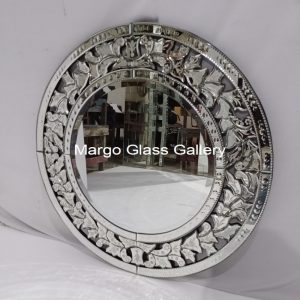 round venetian mirror – Elegant venetian oval mirror hand-etched glass with decorative frame handcrafted in Indonesia