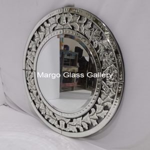 MG 080086 Venetian Mirror Round 100 x 100 cm – Artisan venetian oval mirror hand-etched glass with decorative frame handcrafted in Indonesia