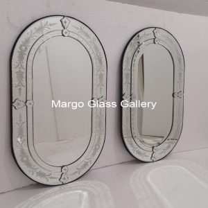 Oval Venetian Mirror – Classic venetian oval mirror hand-etched glass with decorative frame handcrafted in Indonesia