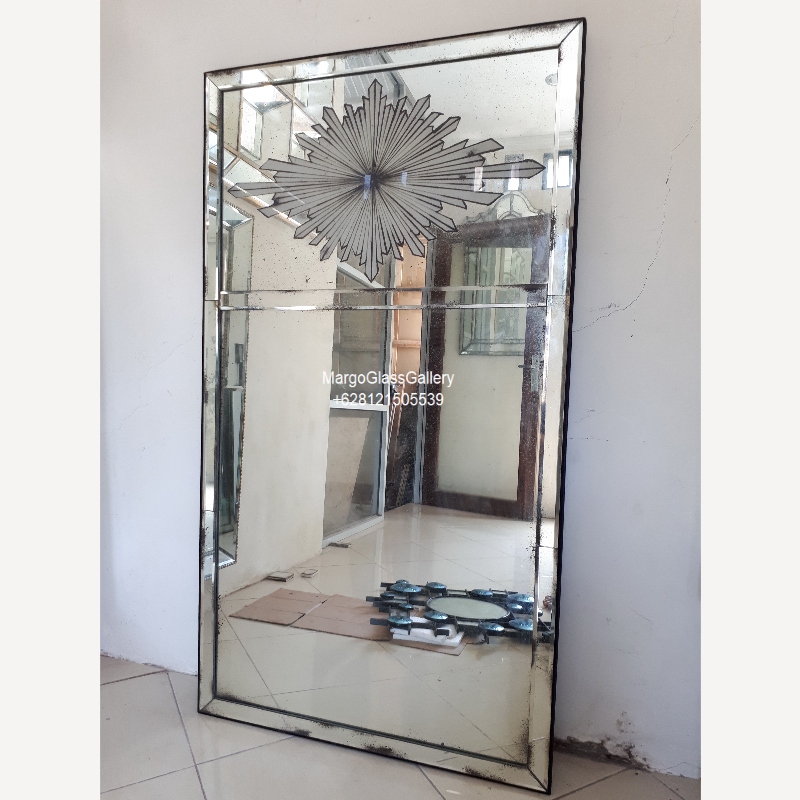 Antique Style Mirror