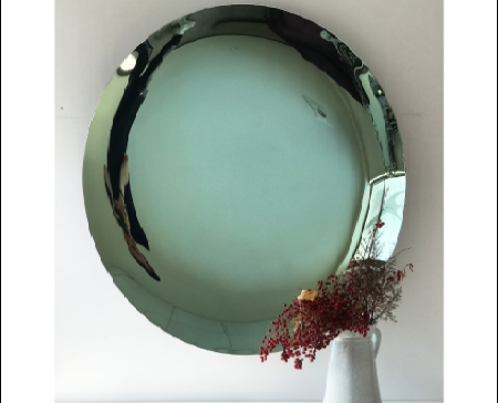 Concave Mirrors: The Mirrors that You Can Apply for Concave Wall Décor