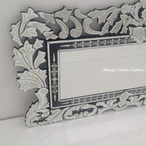 MG 013079 Venetian Mirror List Black Uk 150 cm x 90 cm – Luxury venetian mirror hand-etched glass with ornate frame handcrafted in Indonesia