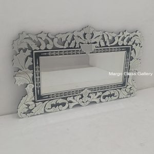 MG 013079 Venetian Mirror List Black Uk 150 cm x 90 cm – Artisan venetian mirror hand-etched glass with ornate frame handcrafted in Indonesia