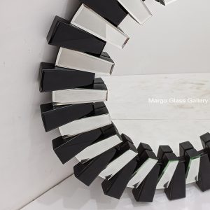 MG 013082 Modern Mirror Black Sun Overall 100 cm x 100 cm – Handcrafted decorative mirror mirror premium quality glass with ornate frame handcrafted in Indonesia
