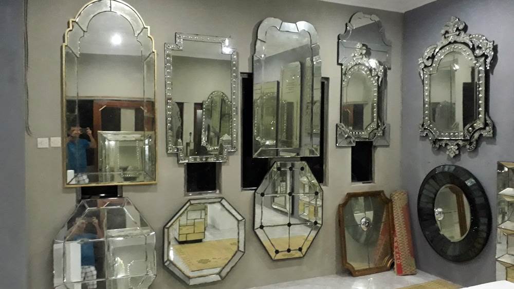 Antique Mirror Indonesia