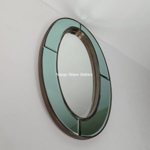 MG 004700 oval green BRASS ANTIQUE uk 81 x 47 cm – Luxury antique mirror antique glass with gold frame handcrafted in Indonesia
