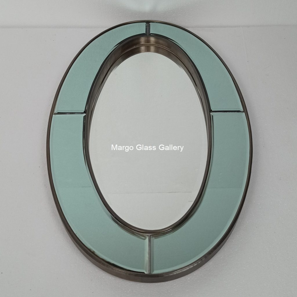 MG 004700 oval green BRASS ANTIQUE uk 81 x 47 cm – Premium antique mirror antique glass with gold frame handcrafted in Indonesia