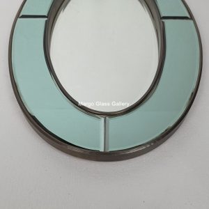 MG 004700 oval green BRASS ANTIQUE uk 81 x 47 cm – Elegant antique mirror antique glass with gold frame handcrafted in Indonesia