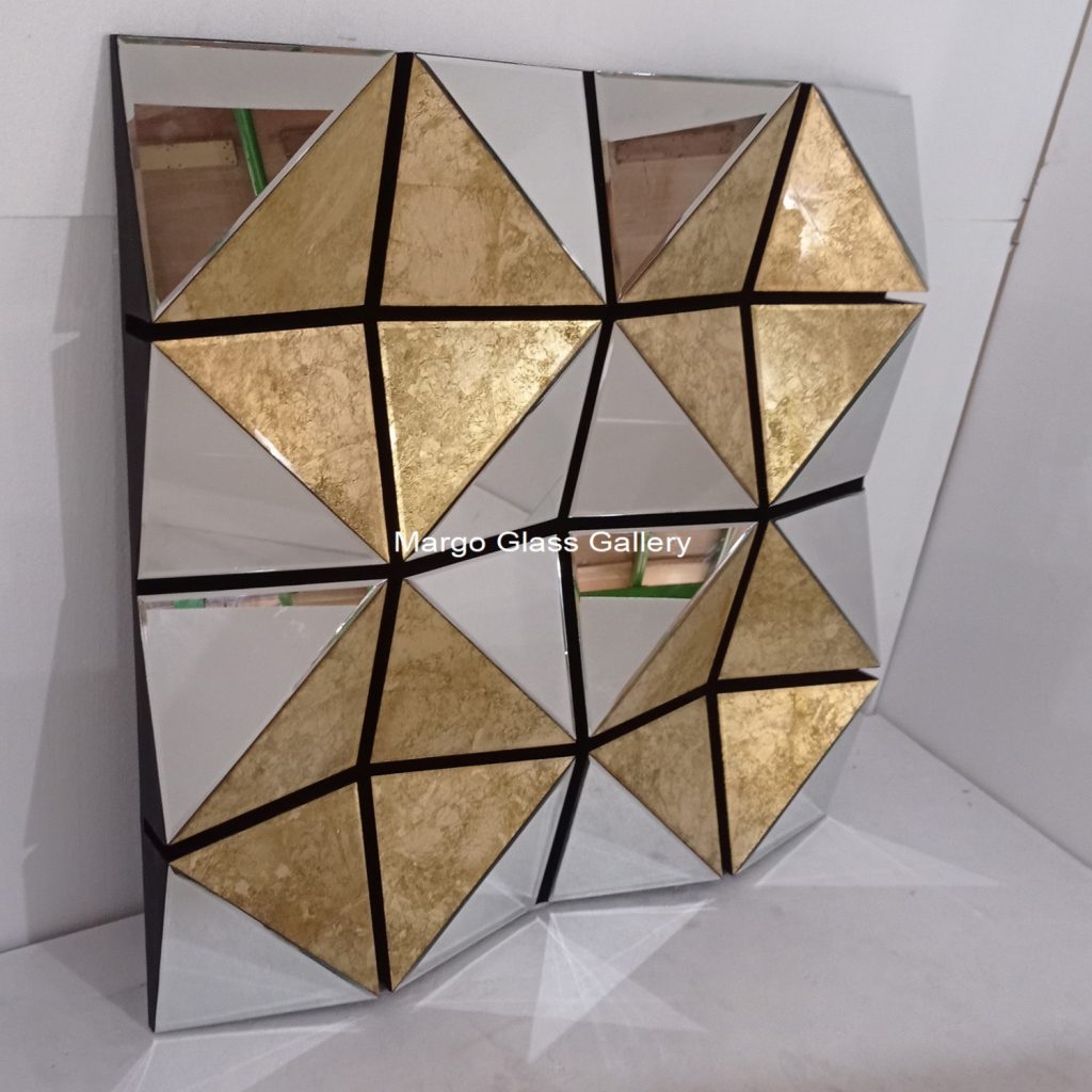 MG 004706 Motif 3D Silver Gold leaf Uk 120x 120 cm – Classic handcrafted mirror premium quality glass with ornate frame handcrafted in Indonesia