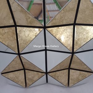MG 004706 Motif 3D Silver Gold leaf Uk 120x 120 cm – Handcrafted handcrafted mirror premium quality glass with ornate frame handcrafted in Indonesia