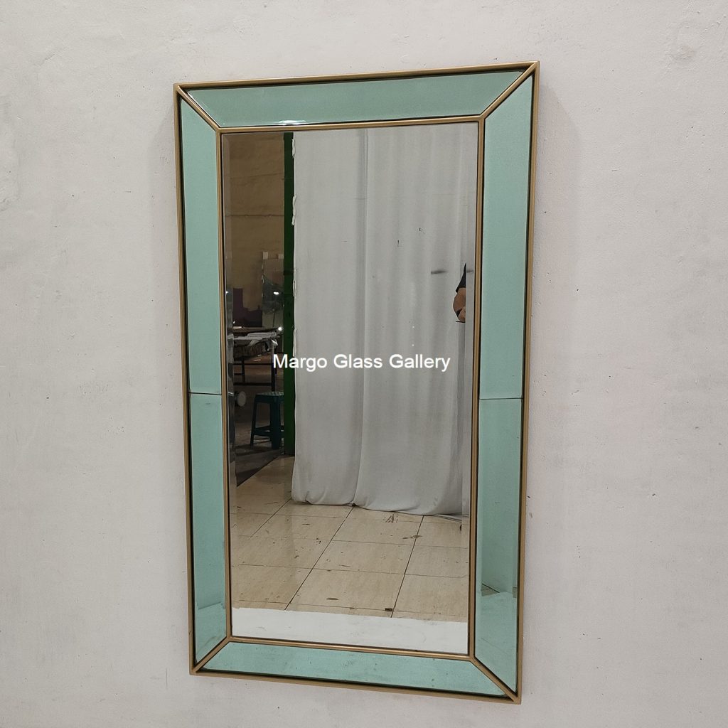 Rectangular Mirror Frame Green MG 004716 – Handcrafted decorative mirror mirror premium quality glass with ornate frame handcrafted in Indonesia