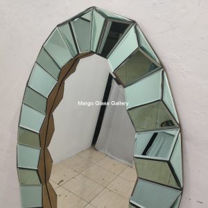 MG 004723 Oval 3D comtemporer 120×70 Green – Classic handcrafted mirror premium quality glass with ornate frame handcrafted in Indonesia
