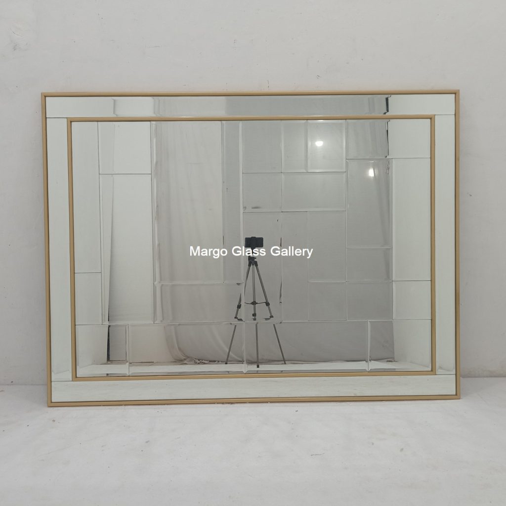 MG 004731 Modern Mirror Bevel uk 120 cm x 160 cm – Handcrafted decorative mirror mirror premium quality glass with ornate frame handcrafted in Indonesia