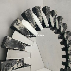 MG 004749 Sun Burn Mirror 100cm 3D – Elegant decorative mirror mirror premium quality glass with ornate frame handcrafted in Indonesia