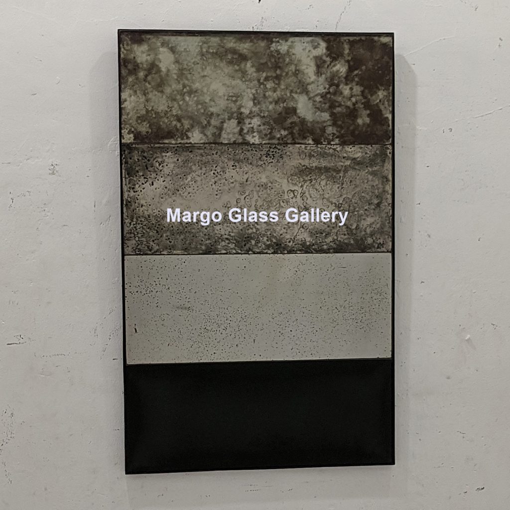 MG 004755 Wall Mirror Panel Overall 81 x 51 cm perpanel 20 cm x 50 cm – Handcrafted decorative mirror mirror premium quality glass with ornate frame handcrafted in Indonesia