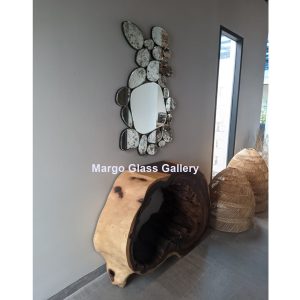 MG 004776 bubble modern mirror 120x80cm – Classic decorative mirror mirror premium quality glass with ornate frame handcrafted in Indonesia