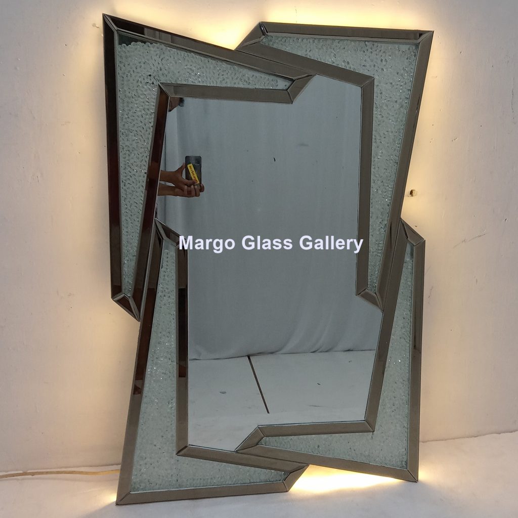 MG 004779 Cermin Modern Cristal List Brown 122 cm x 79 cm – Handcrafted handcrafted mirror premium quality glass with ornate frame handcrafted in Indonesia
