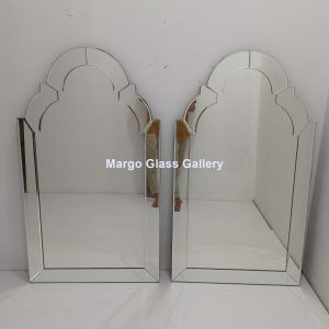MG 004782 Modern Minimalis overall 122 cmx 77 cm – Luxury handcrafted mirror premium quality glass with ornate frame handcrafted in Indonesia