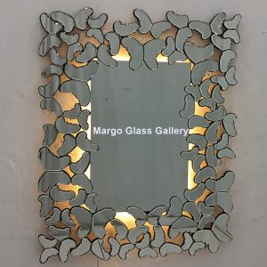 MG 004783 Modern mirror butterfly 100×80 cm – Elegant decorative mirror mirror premium quality glass with ornate frame handcrafted in Indonesia