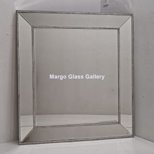 Silver Modern Wall Mirror MG 004791