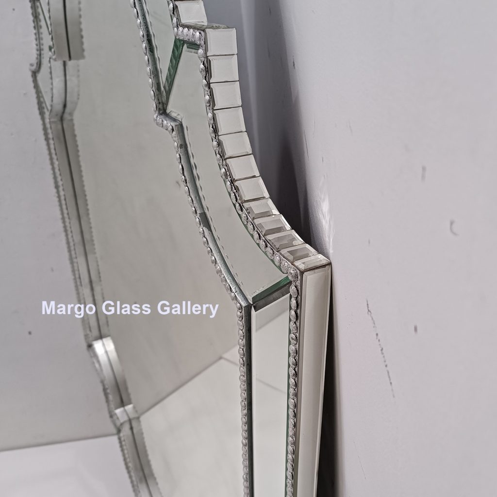 MG 004792 Modern Mirror Uk. 140 cm x 100 cm List Silver – Premium decorative mirror mirror premium quality glass with ornate frame handcrafted in Indonesia