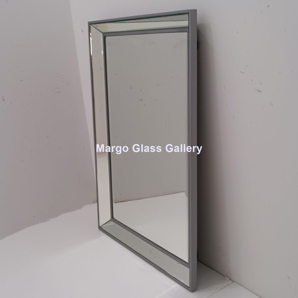 MG 004795 Wall Mirror Baki 100 cm x 70 cm Finishing silver ( – Classic decorative mirror mirror premium quality glass with ornate frame handcrafted in Indonesia