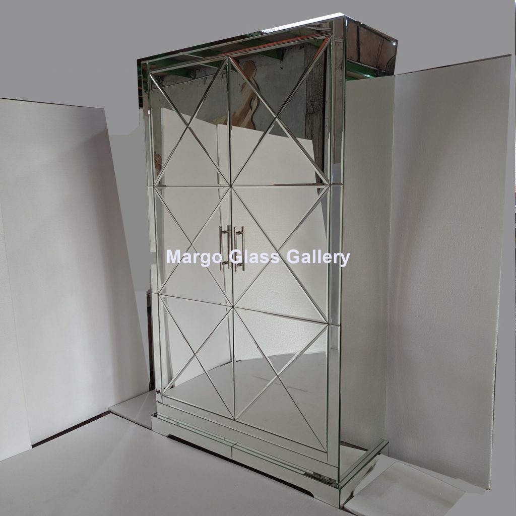 MG 006302 Lemari 2 Pintu Semua Rak WDH 120 x 50 x 200 cm – Luxury handcrafted mirror premium quality glass with ornate frame handcrafted in Indonesia