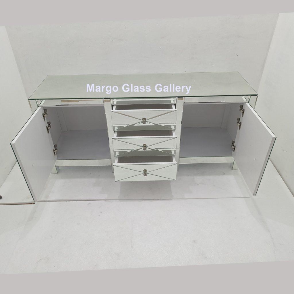 MG 006303 Cabinet Uk 160 cm x 45 cm x 70 cm tengah laci 3 kanan kiri pintu – Premium handcrafted mirror premium quality glass with ornate frame handcrafted in Indonesia