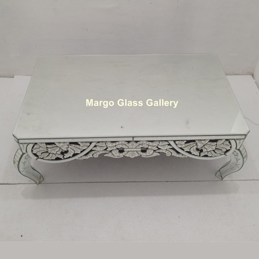 MG 006319 Table Venetian mirror 120 cm x 70 cm x 45 cm – Luxury venetian mirror hand-etched glass with ornate frame handcrafted in Indonesia