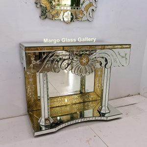 MG 006335 Venetian Mirror GoldUk 130 x 77 cm Gold Table Mirror Uk 100 cm x 50 cm x 80 cm – Luxury venetian mirror hand-etched glass with ornate frame handcrafted in Indonesia