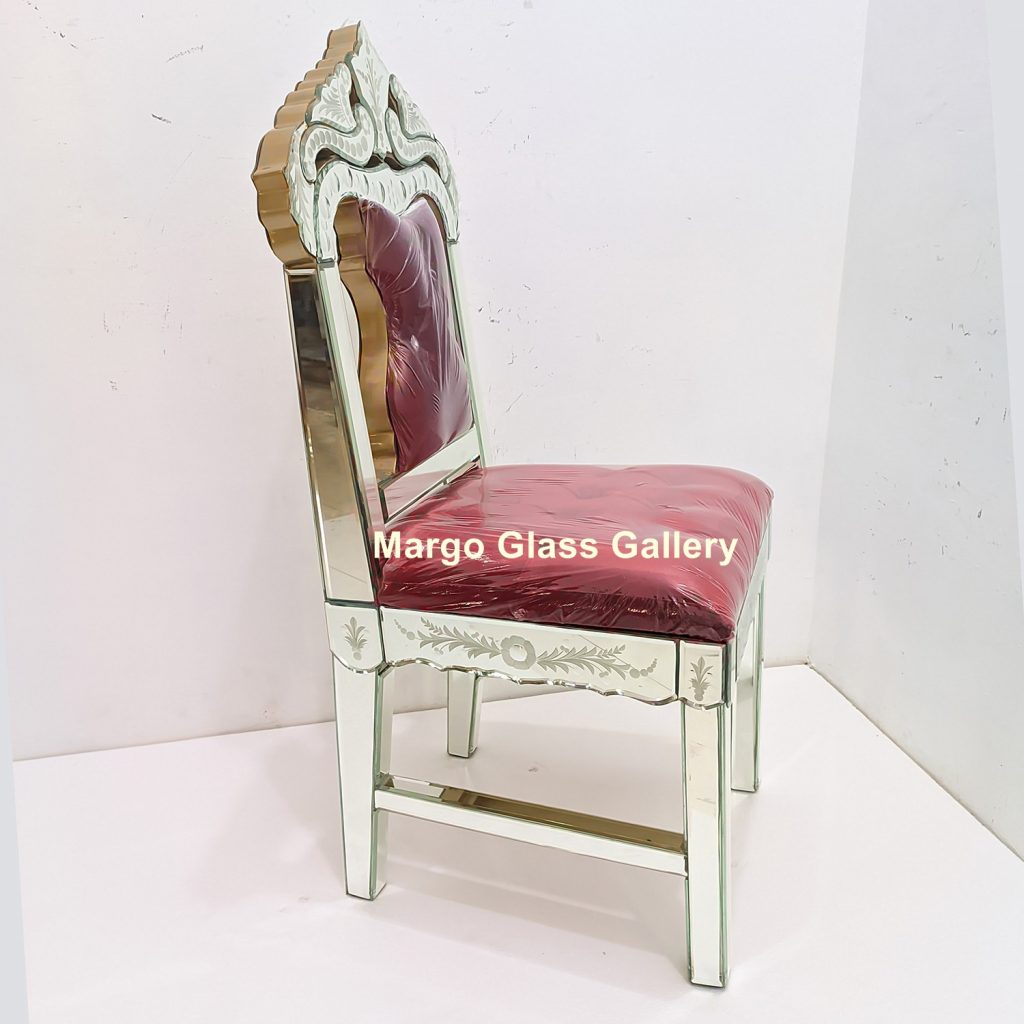 MG 006337 Chair Mirro with red coverred 50 cm x 48 cm x 108 cm – Premium handcrafted mirror premium quality glass with ornate frame handcrafted in Indonesia