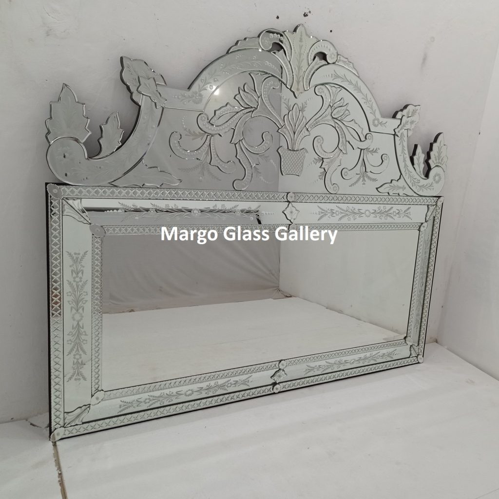 MG 080099 Venetian Mirror Large Uk 180 cm x 150 cm – Luxury venetian mirror hand-etched glass with ornate frame handcrafted in Indonesia