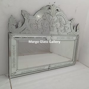 MG 080099 Venetian Mirror Large Uk 180 cm x 150 cm – Luxury venetian mirror hand-etched glass with ornate frame handcrafted in Indonesia
