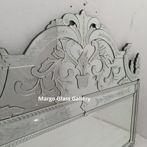 MG 080099 Venetian Mirror Large Uk 180 cm x 150 cm – Premium venetian mirror hand-etched glass with ornate frame handcrafted in Indonesia