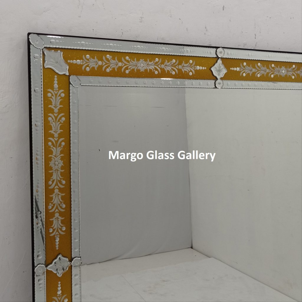 MG 080103 Venetian Wall Mirror List Gold Uk 160 cm x 151 cm – Handcrafted venetian mirror hand-etched glass with ornate frame handcrafted in Indonesia