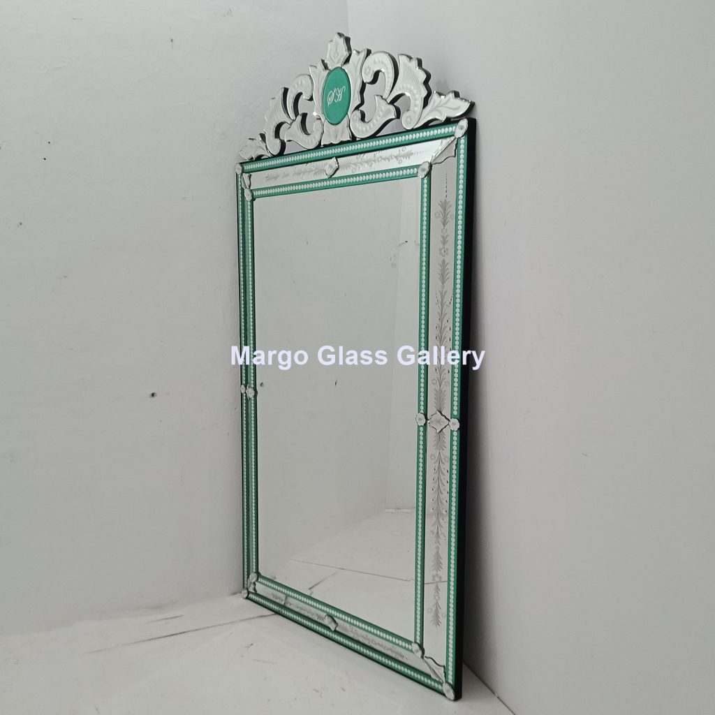 MG 080106 Venetian Mirror List Green Uk 185 cm x 100 cm – Luxury venetian mirror hand-etched glass with ornate frame handcrafted in Indonesia