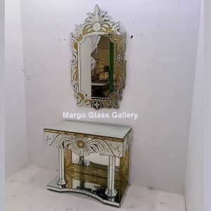 MG 080108 Venetian Mirror Gold Uk 130 x 77 cm Table Uk 100 cm x 50 cm x 80 cm – Premium venetian mirror hand-etched glass with ornate frame handcrafted in Indonesia