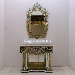 MG 080108 Venetian Mirror Gold Uk 130 x 77 cm Table Uk 100 cm x 50 cm x 80 cm (8)