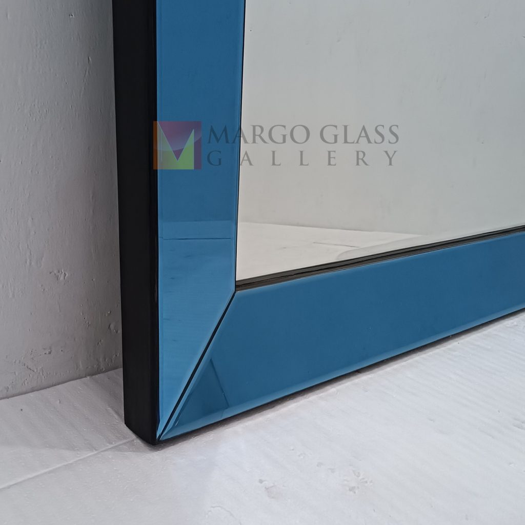 Modern Square Wall Mirror – Elegant decorative mirror mirror premium quality glass with ornate frame handcrafted in Indonesia