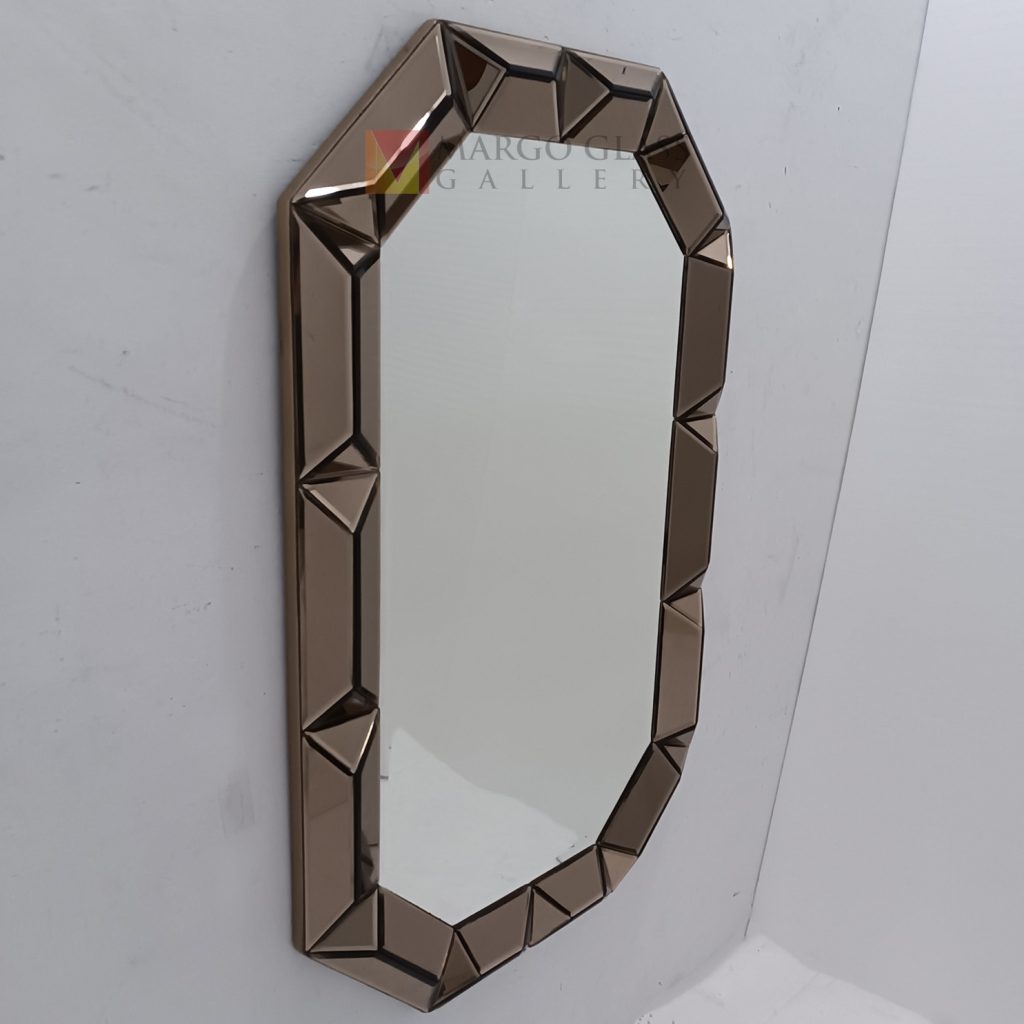 Octagonal Wall Mirror – Handcrafted decorative mirror mirror premium quality glass with ornate frame handcrafted in Indonesia
