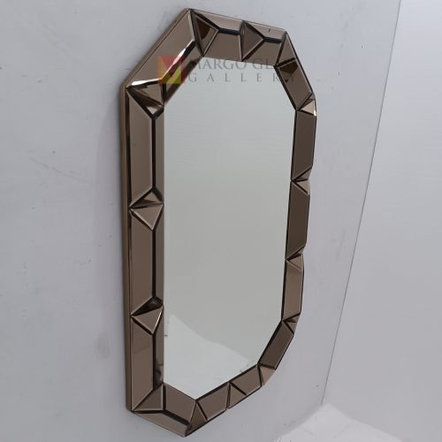 Octagonal Wall Mirror – Handcrafted decorative mirror mirror premium quality glass with ornate frame handcrafted in Indonesia