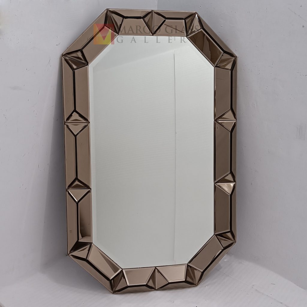 Octagonal Wall Mirror – Luxury decorative mirror mirror premium quality glass with ornate frame handcrafted in Indonesia