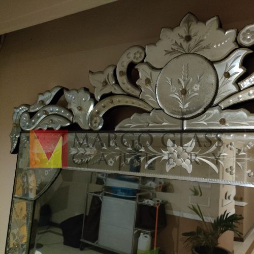 MG 080113 Horizontal wall Mirror 120 x 90 cm – Artisan decorative mirror mirror premium quality glass with ornate frame handcrafted in Indonesia