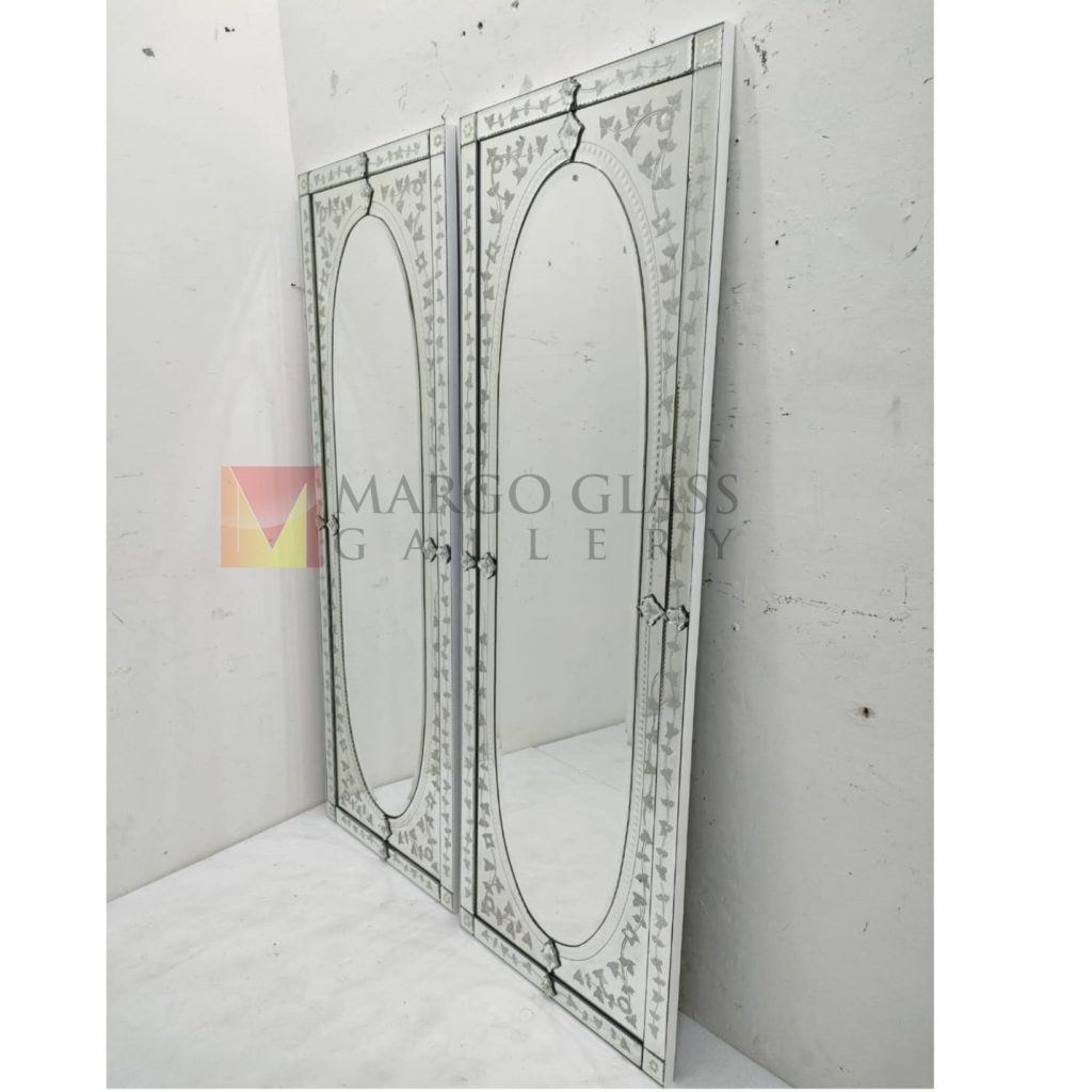 Rectangle Venetian Wall Mirror – Premium venetian mirror hand-etched glass with ornate frame handcrafted in Indonesia