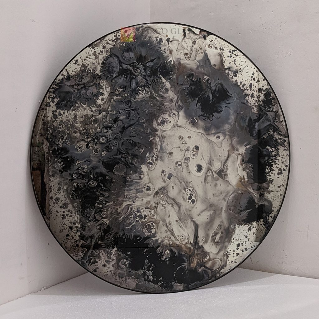Antique Round Mirror – Classic antique mirror antique glass with gold frame handcrafted in Indonesia