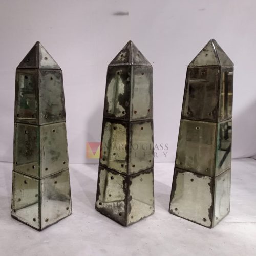 Obelish Antique – Classic antique mirror antique glass with gold frame handcrafted in Indonesia