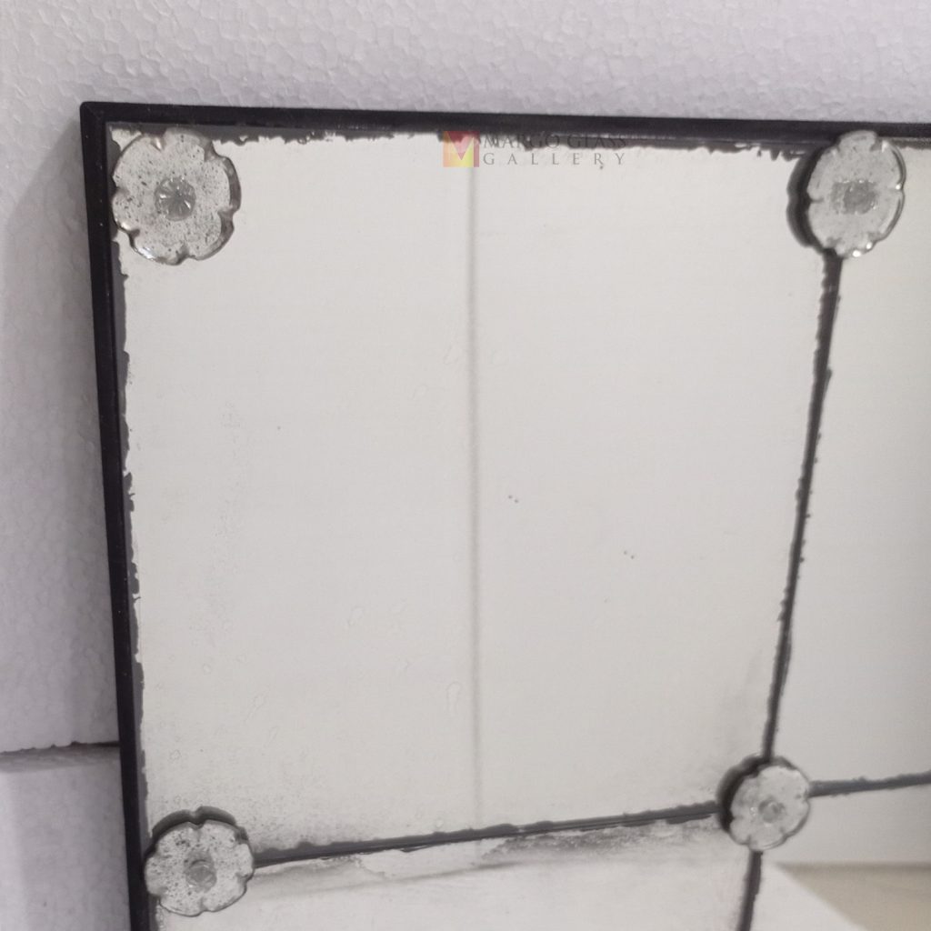 Mosaik Antique Mirror Panel – Classic antique mirror antique glass with gold frame handcrafted in Indonesia