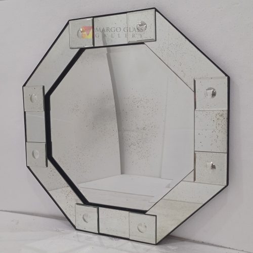 Octagonal Antique Wall Mirror – Artisan antique octagonal mirror antique glass with silver frame handcrafted in Indonesia
