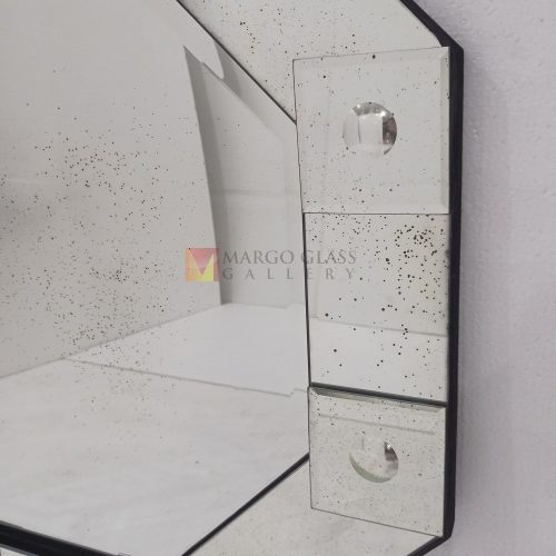 Octagonal Antique Wall Mirror – Handcrafted antique octagonal mirror antique glass with silver frame handcrafted in Indonesia